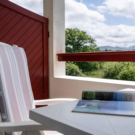 Logis Baratxartea 2*