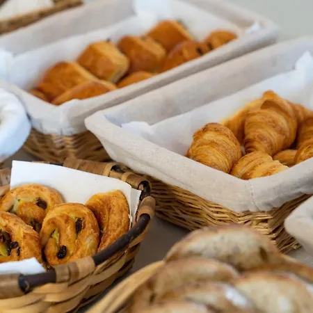 Logis Baratxartea 2*