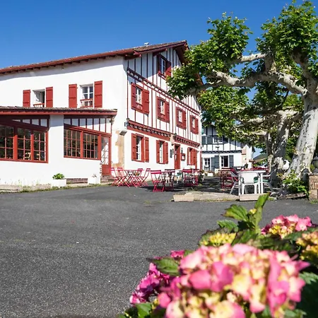 Logis Baratxartea 2*