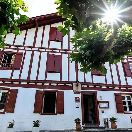 Logis Baratxartea