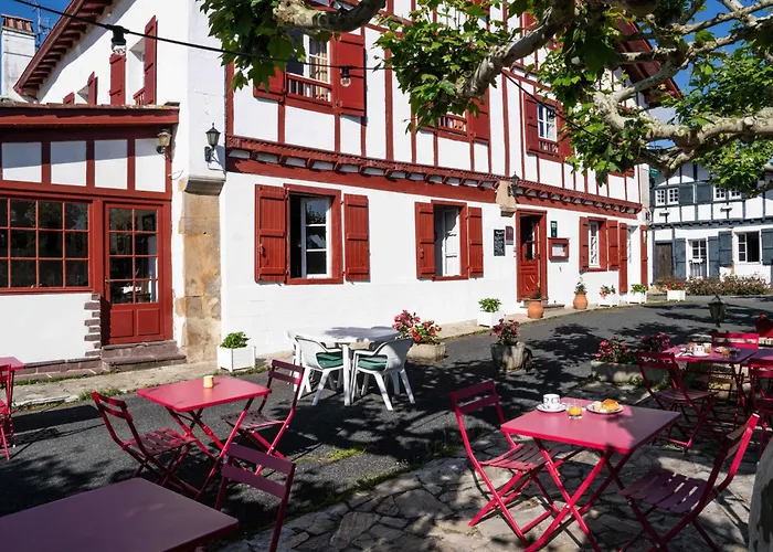 Logis Baratxartea 2*